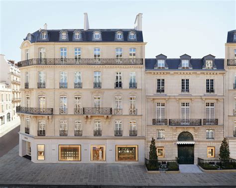 hotel dior paris|dior outlet in paris.